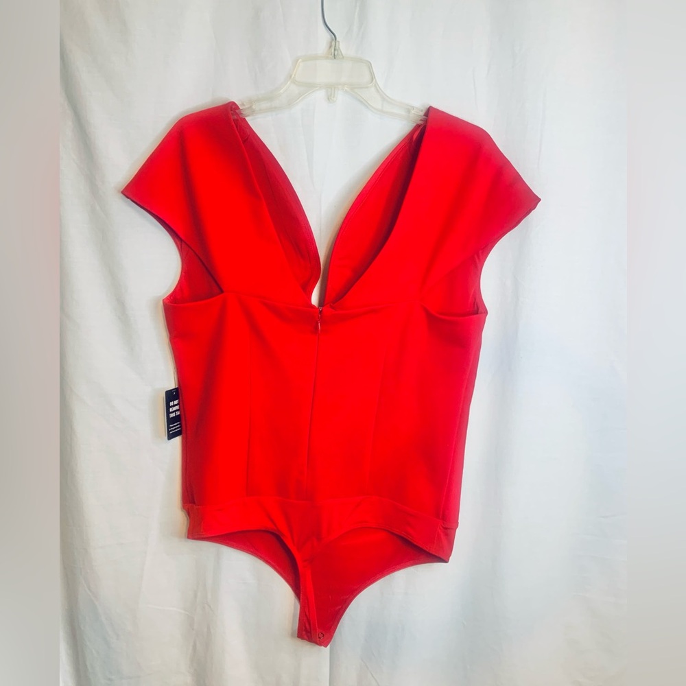 Express Fitted Ponte Sweetheart Neckline Off The Shoulder Red Bodysuit. SKU 139 - Picture 4 of 11